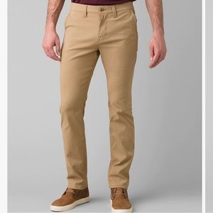Men’s Prana khaki active pants 32x34